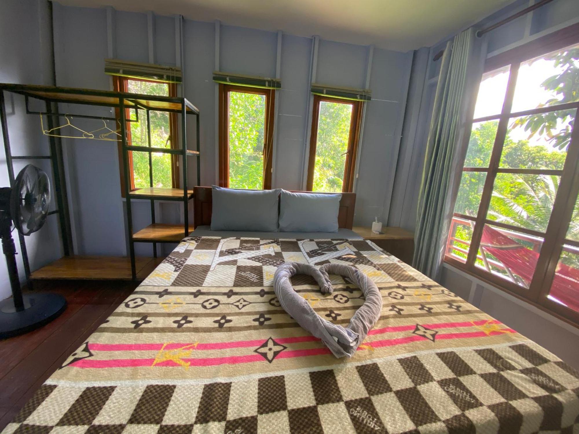 White Rose Guesthouse Kaoh Touch Exterior foto